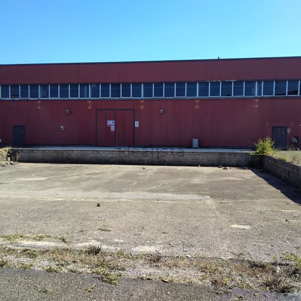 capannone in vendita a Corciano in zona Ellera Chiugiana