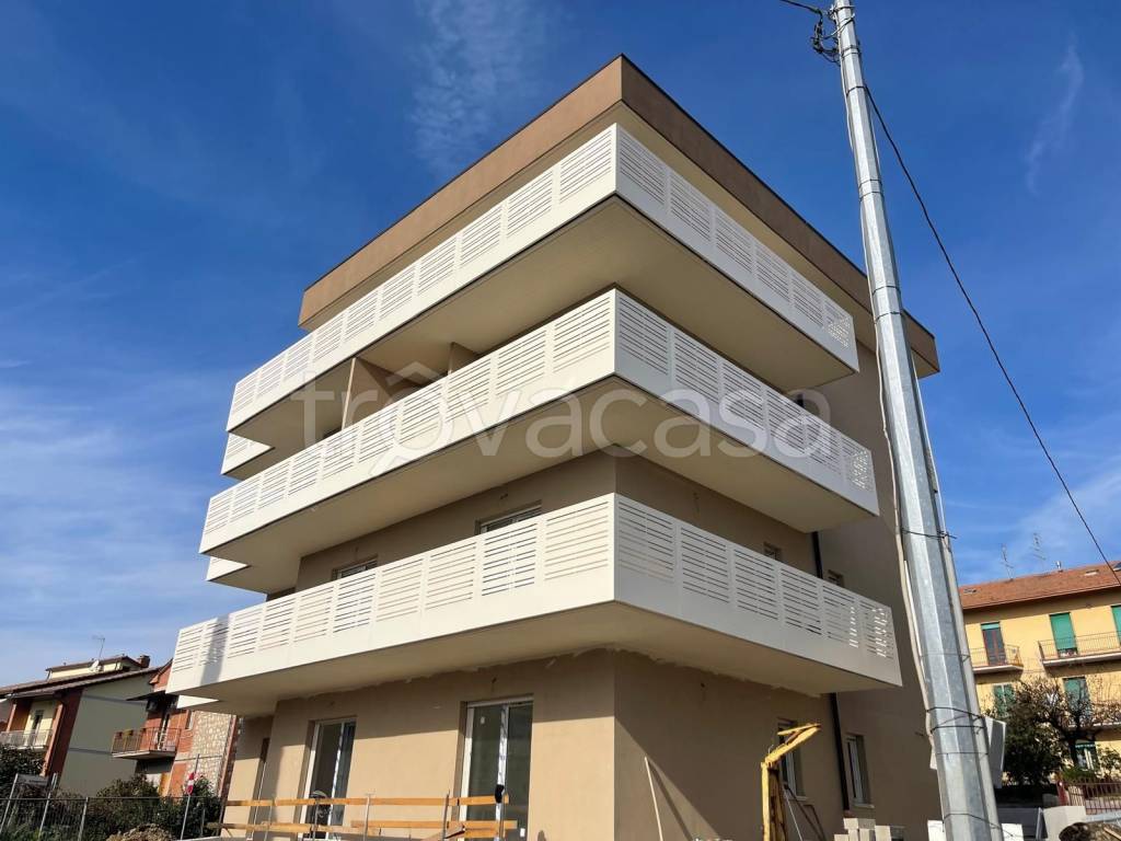 appartamento in vendita a Corciano in zona Ellera Chiugiana