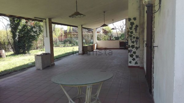 casa indipendente in vendita a Corciano