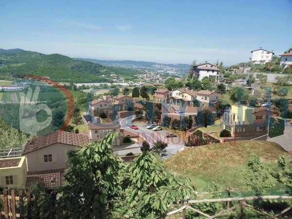 terreno agricolo in vendita a Corciano