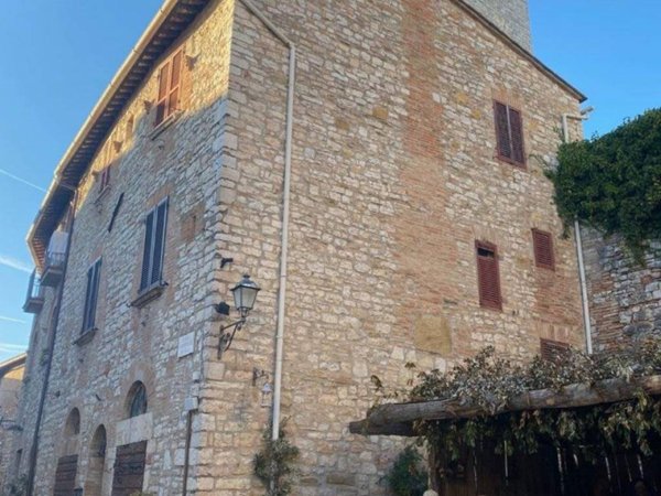casa indipendente in vendita a Corciano