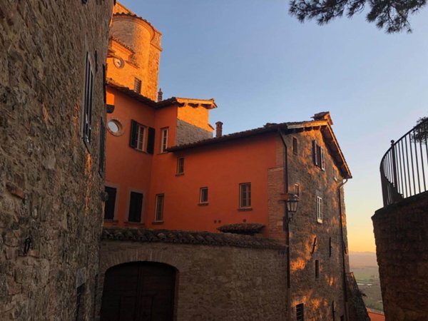 casa indipendente in vendita a Corciano