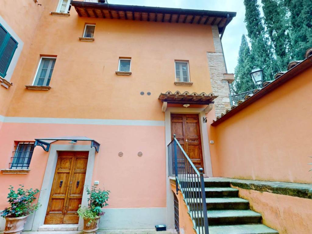 casa indipendente in vendita a Corciano