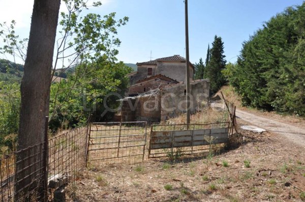 casa indipendente in vendita a Corciano