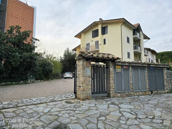 appartamento in vendita a Corciano in zona Ellera Chiugiana