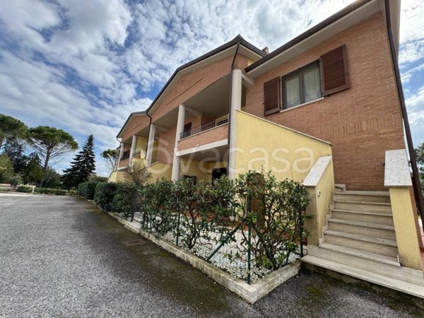 appartamento in vendita a Corciano in zona Castelvieto