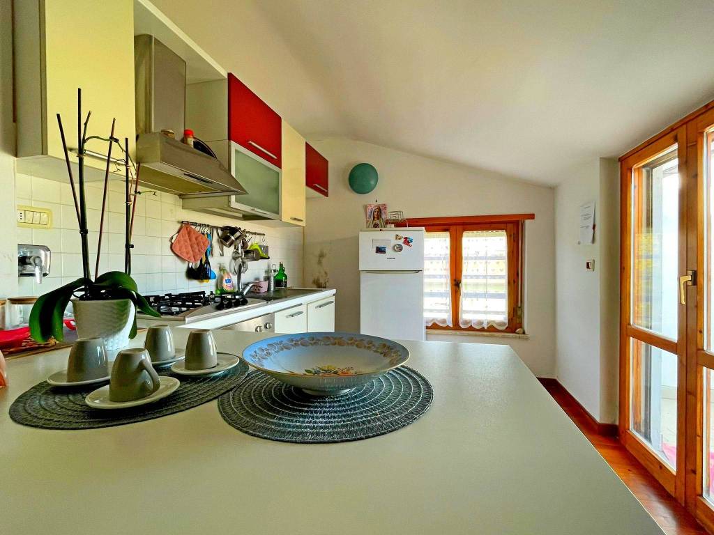 appartamento in vendita a Corciano in zona San Mariano