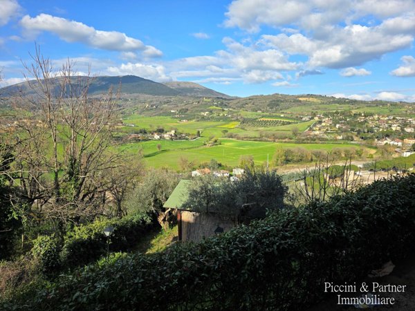 casa semindipendente in vendita a Corciano in zona Capocavallo
