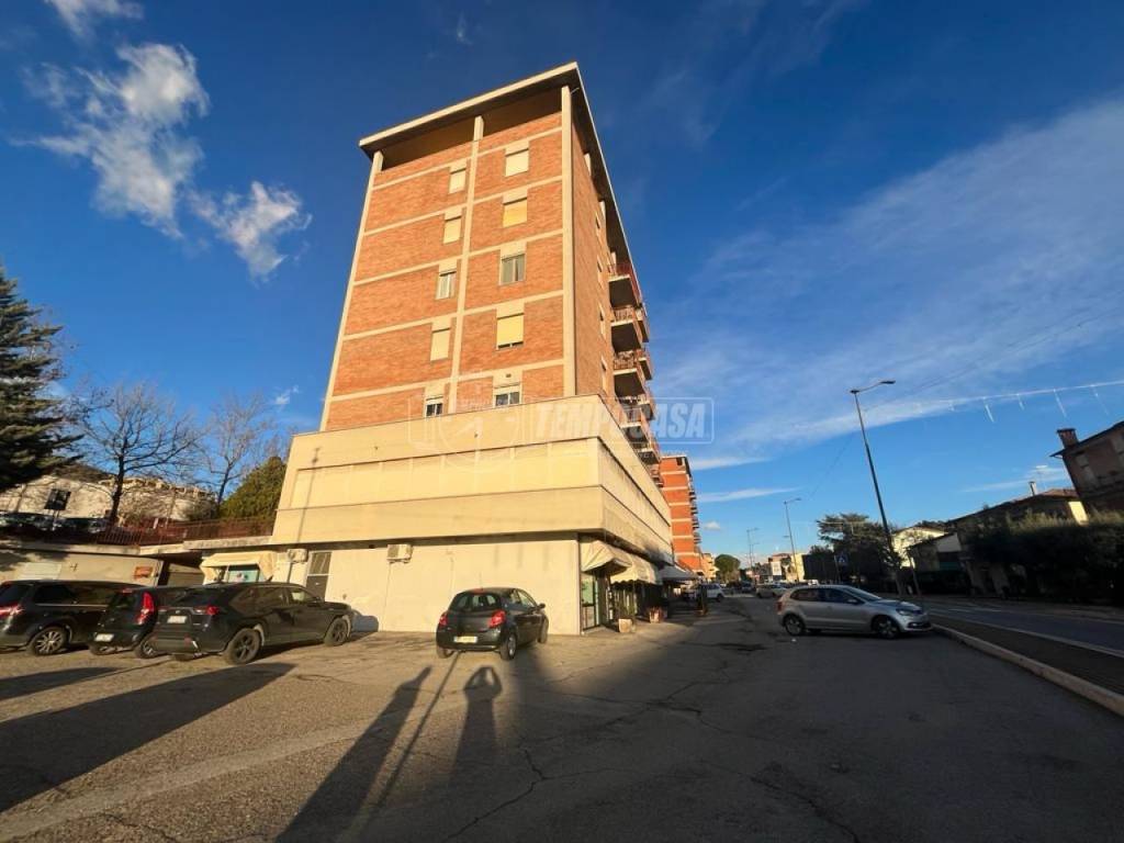 appartamento in vendita a Corciano in zona Ellera Chiugiana