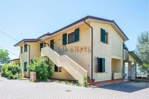 appartamento in vendita a Corciano in zona Ellera Chiugiana
