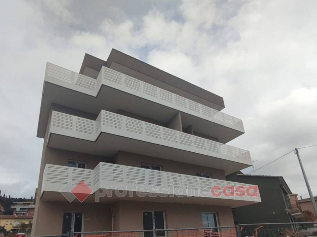 appartamento in vendita a Corciano in zona Ellera Chiugiana