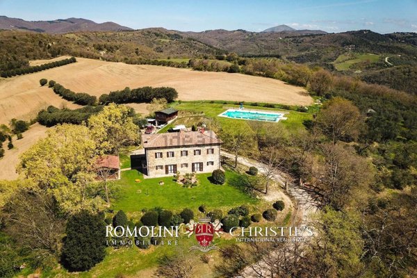 casa indipendente in vendita a Corciano