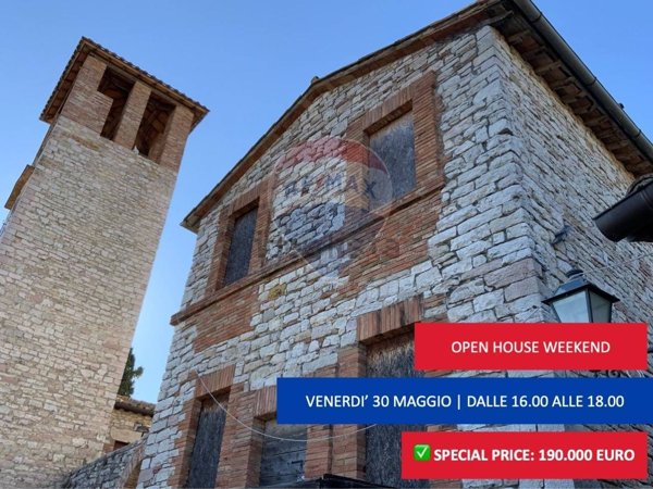 casa indipendente in vendita a Corciano