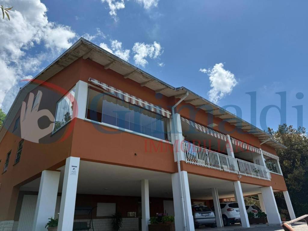 appartamento in vendita a Corciano in zona Ellera Chiugiana