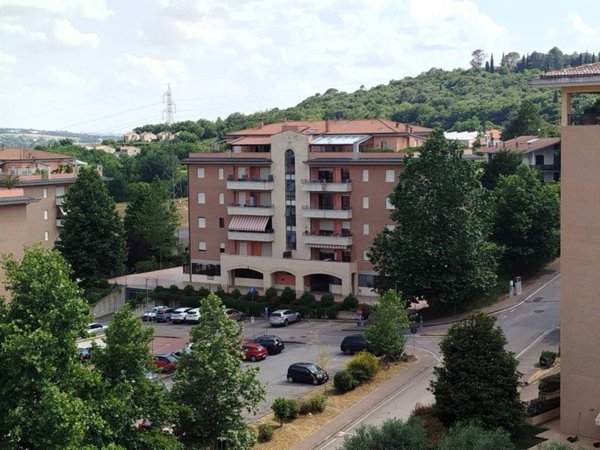 appartamento in vendita a Corciano in zona San Mariano