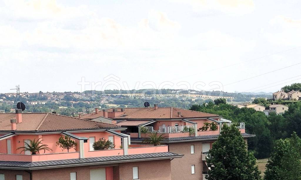 appartamento in vendita a Corciano in zona San Mariano