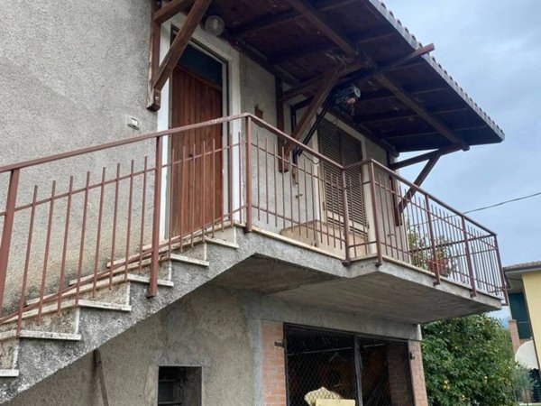 casa indipendente in vendita a Corciano