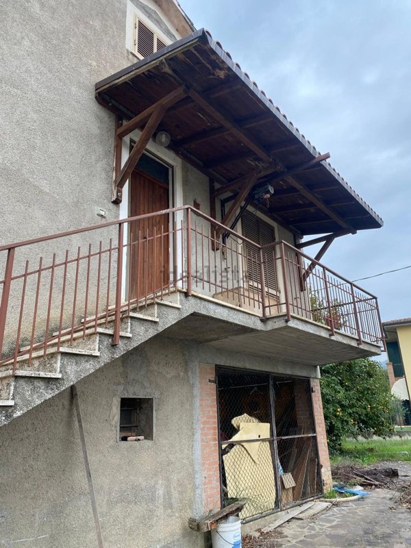 casa indipendente in vendita a Corciano