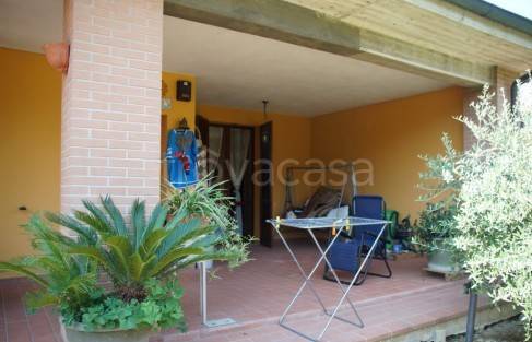 appartamento in vendita a Corciano in zona Mantignana