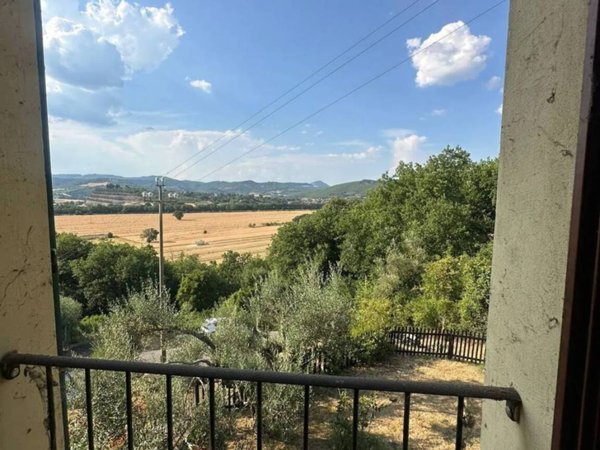 appartamento in vendita a Corciano in zona Migiana