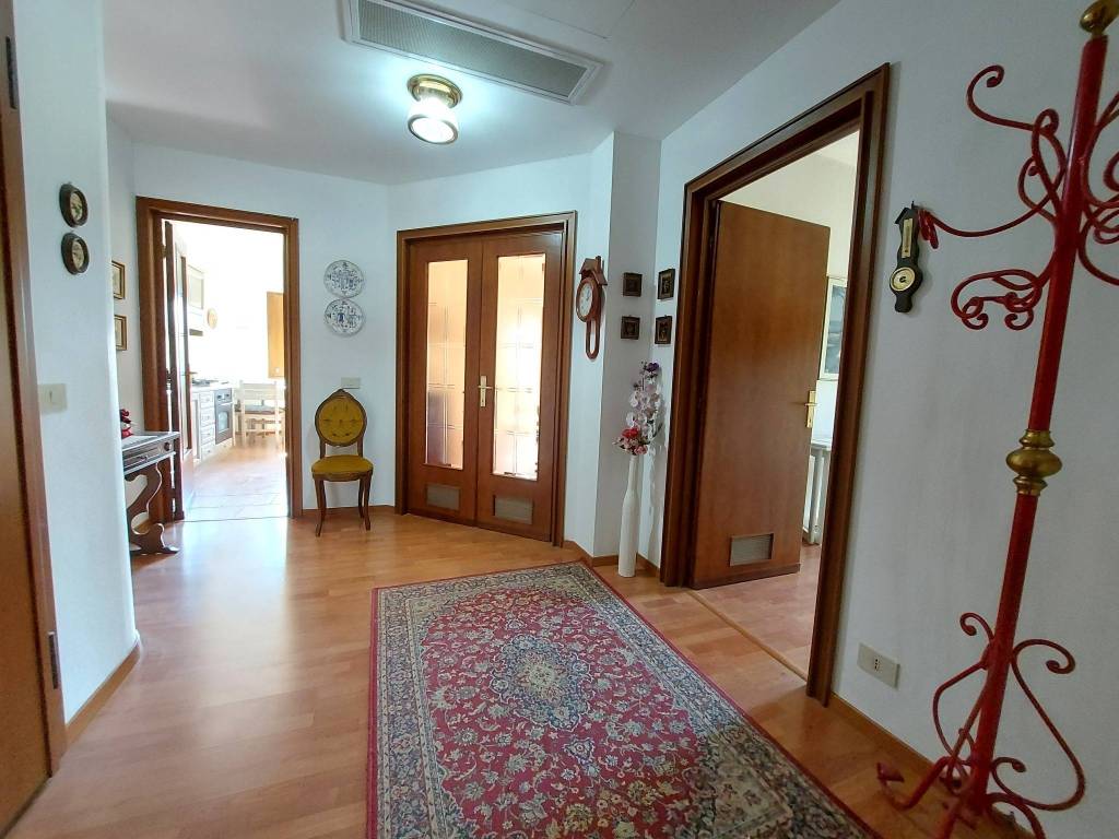 appartamento in vendita a Corciano in zona Ellera Chiugiana