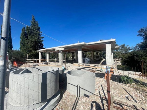 casa indipendente in vendita a Corciano in zona San Mariano