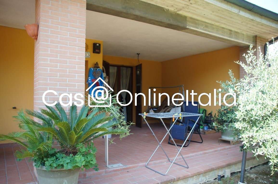 appartamento in vendita a Corciano in zona Mantignana