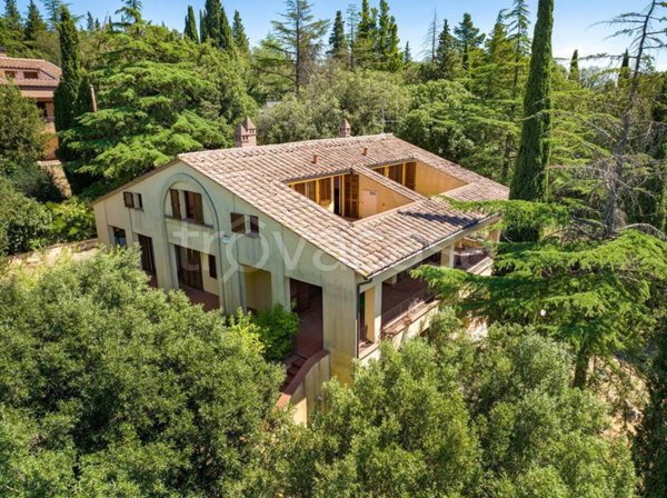 casa indipendente in vendita a Corciano