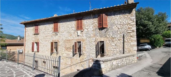 appartamento in vendita a Corciano in zona Mantignana