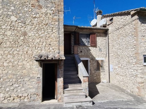 appartamento in vendita a Corciano in zona Mantignana