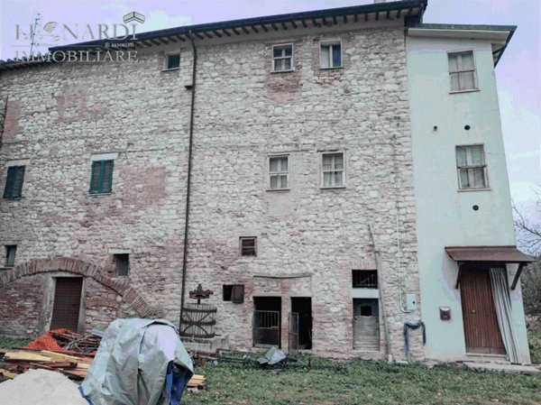 casa indipendente in vendita a Corciano