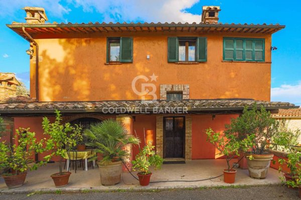 casa indipendente in vendita a Corciano in zona Solomeo