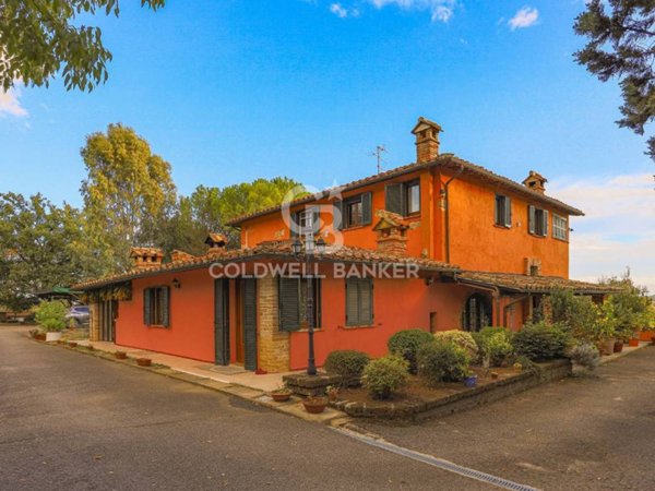 casa indipendente in vendita a Corciano in zona Solomeo