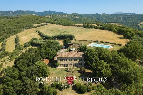 casa indipendente in vendita a Corciano