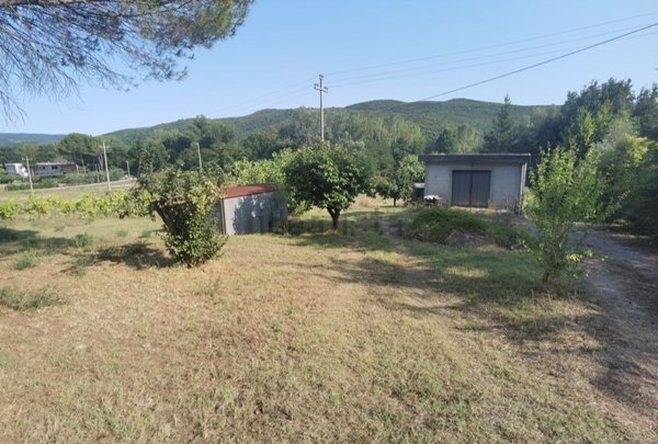 terreno edificabile in vendita a Corciano in zona Mantignana