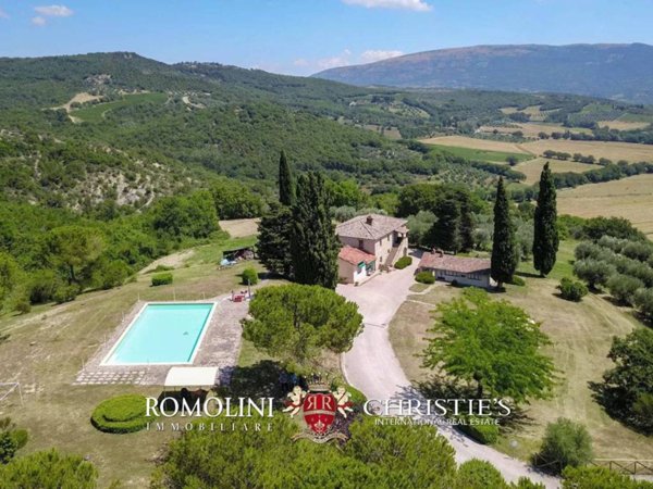 casa indipendente in vendita a Corciano in zona Mantignana