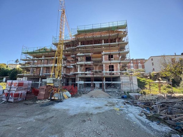 appartamento in vendita a Corciano in zona Solomeo