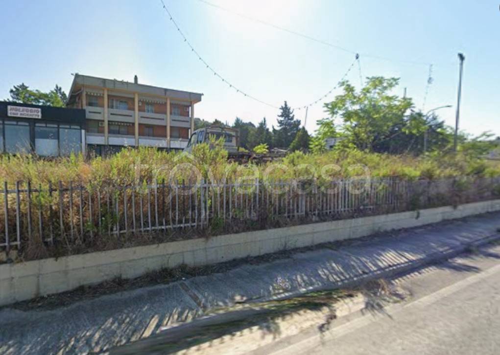 negozio in vendita a Corciano