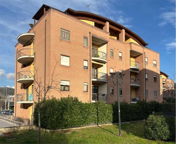 appartamento in vendita a Corciano in zona San Mariano