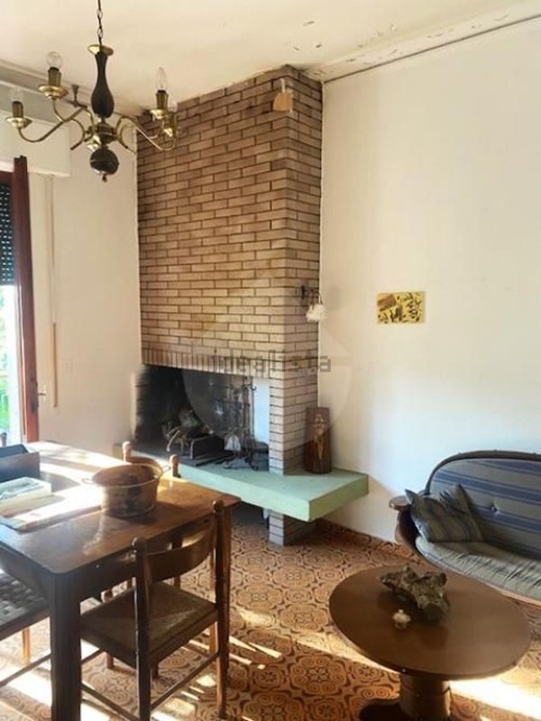 casa indipendente in vendita a Corciano