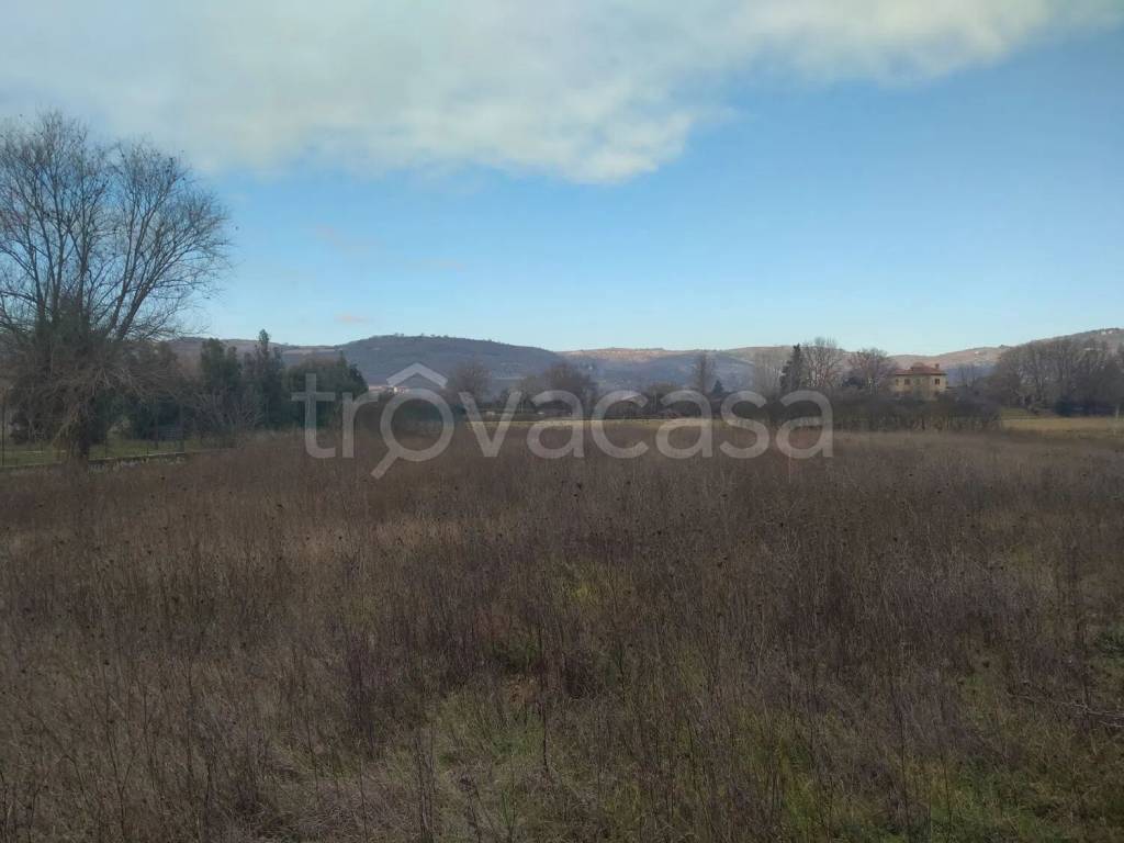 terreno edificabile in vendita a Corciano in zona Mantignana