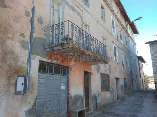 casale in vendita a Corciano