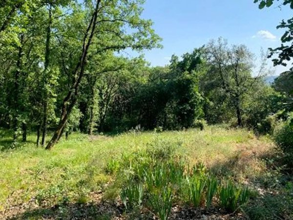 terreno edificabile in vendita a Corciano in zona Ellera Chiugiana