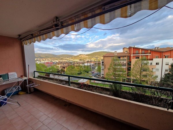 appartamento in vendita a Corciano in zona San Mariano