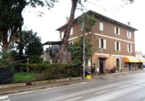 appartamento in vendita a Corciano in zona Strozzacapponi