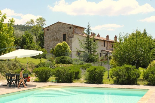 casale in vendita a Corciano in zona Solomeo