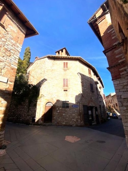 casa indipendente in vendita a Corciano