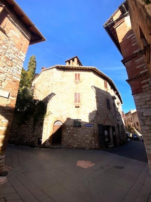 casa indipendente in vendita a Corciano