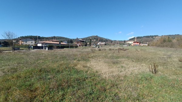terreno edificabile in vendita a Corciano in zona Castelvieto