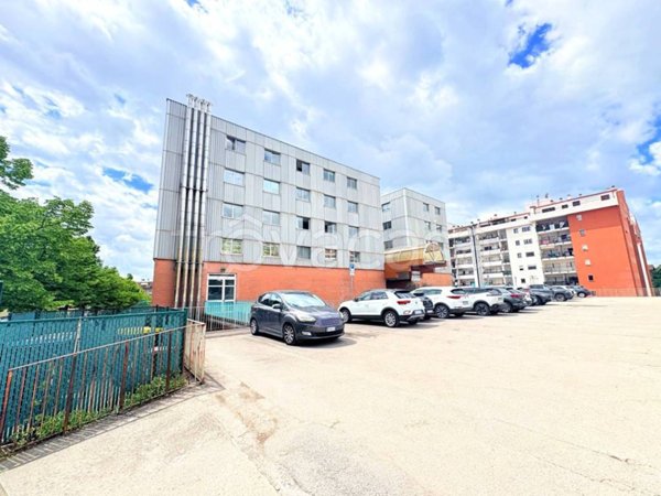ufficio in vendita a Corciano in zona Ellera Chiugiana